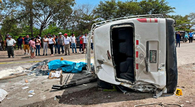 Hasta el lugar del accidente llegaron agentes de la PNP, quienes confirmaron el deceso de la profesional de la salud en Chiclayo.