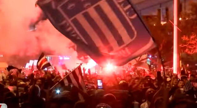 Así se vivió la manifestación de los hinchas de Alianza Lima.