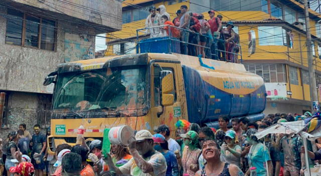 Cajamarquinos disfrutan este día tan especial para ellos y el Perú.