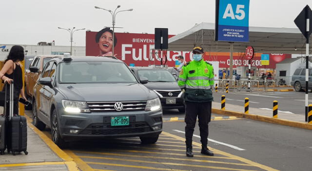 Aeropuerto Jorge Chávez pondrá mano dura contra taxistas independientes