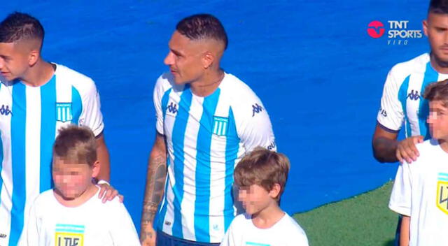 Paolo Guerrero jugó su primer partido de titular.