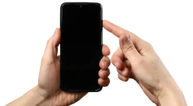 Sorpréndete con estos trucos de celulares que captan la atención en las redes sociales.