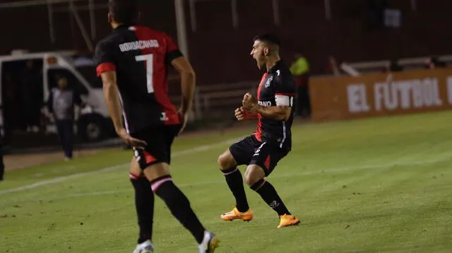 Bernardo Cuesta marcó el empate de los Rojinegros ante Olimpia.