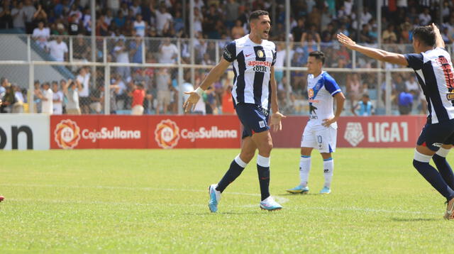 Sabbag una vez más mostró su sello goleador al marcar el gol de la victoria.