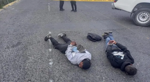 Dos de los delincuentes capturados por la policía tras persecución.