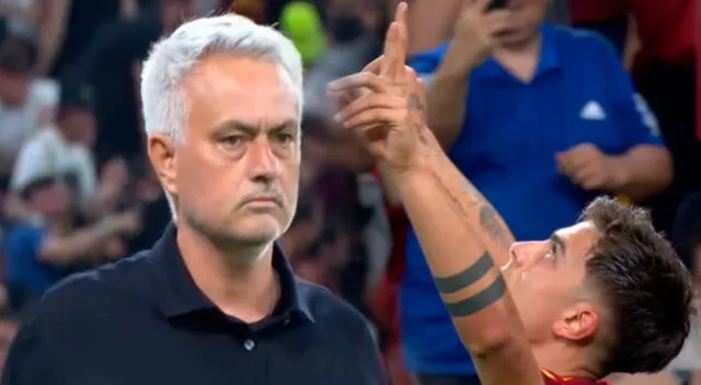 José Mourinho festejó de una manera especial el gol de Paulo Dybala.