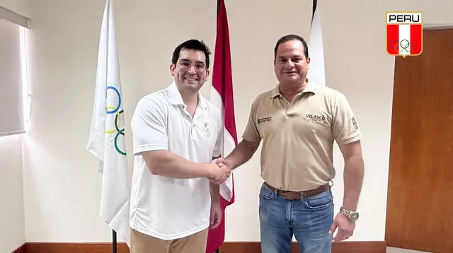 Presidente del COP junto al alcalde de Chorrillos.