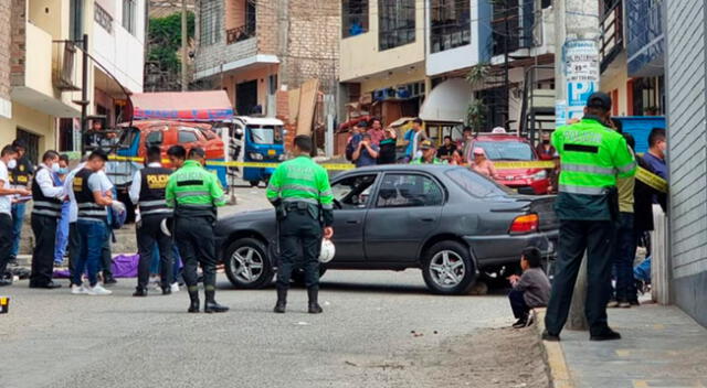 Policías y peritos de criminalística llegaron hasta el asentamiento humano Las Flores.