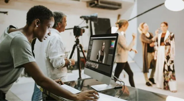 Descubre los mejores programas que debes tener si estudias fotografía.