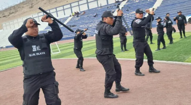 Serenazgo podrán usar también la vara tonfa y otras herramientas de seguridad.