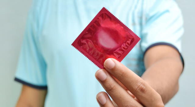 Conoce los tipos de condones masculinos en el mercado actual.