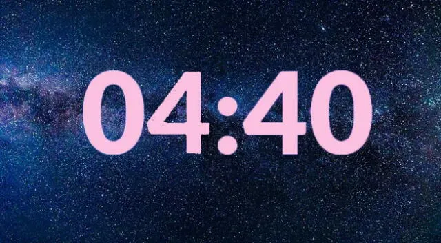 ¿Qué significan las horas espejo 04:40 en tu vida? Aquí te revelamos el significado.