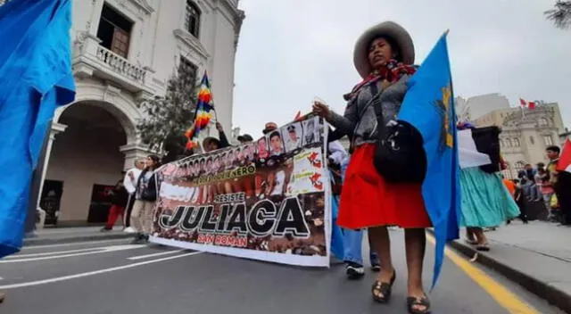 Las delegaciones de Juliaca llegaron a la capital para sumarse a la tercera toma de Lima.