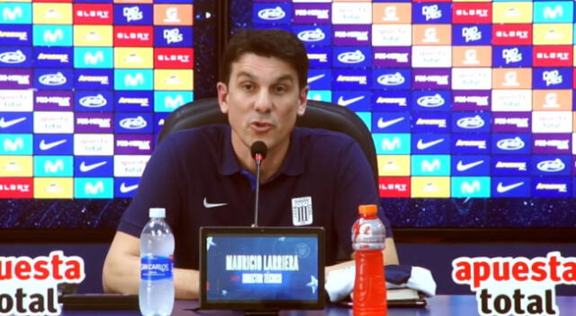 El nuevo técnico  tras presentado en conferencia de prensa, recién podrá entrenador al conjunto blanquiazul.