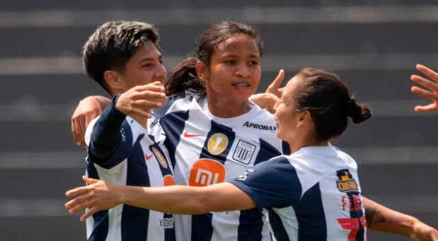 Alianza Lima terminó el primer tiempo 1-0 a su favor.