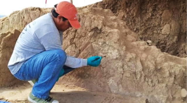 Muro hallado por arqueólogos en La Libertad.