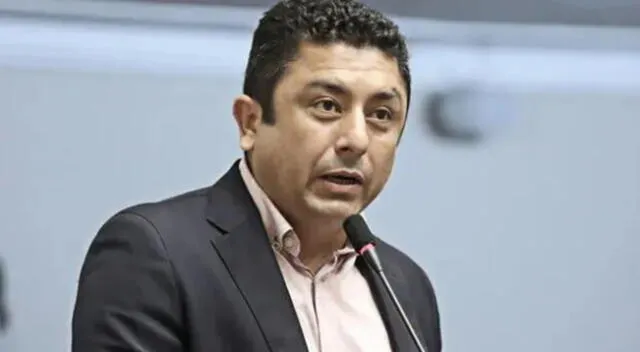 Fiscalía investiga a Guillermo Bermejo por "Los Operadores de la Reconstrucción"