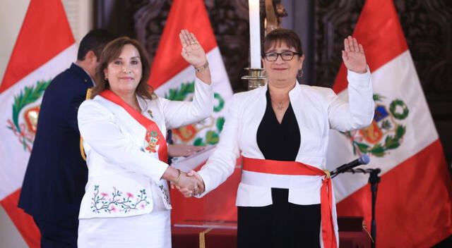 Miriam Ponce Vértiz jura como nueva ministra de Educación.