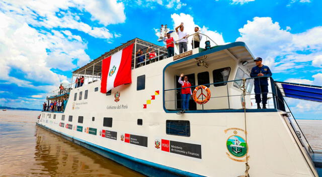 Atención fluvial en comunidades de Loreto.