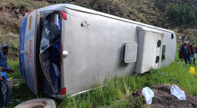 Un fallecido y 30 turistas heridos tras accidente en Cusco