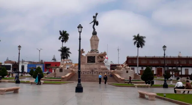 Estos datos de la Plaza de Armas de Trujillo te dejarán asombrado.