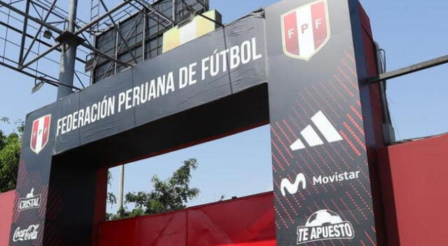 Iniciativa de la FPF fue bien recibida por hinchas y usuarios en redes sociales.