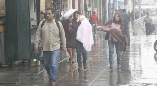 Lluvias intensas afectarían a la población de estas regiones, según pronóstico del Senamhi.