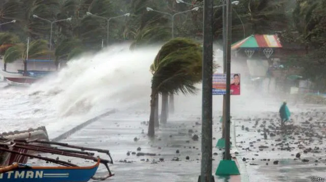 tsunami en Filipinas