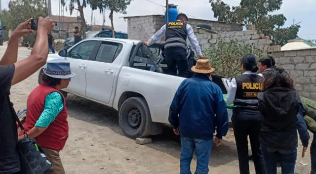 Vecinos de Arequipa asombrados por repentina muerte de joven pareja. Necropsia determinará feminicidio u otra causa.