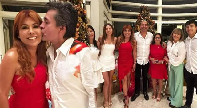 Magaly Medina pasó Navidad sin su padre tras su fallecimiento. ¿Por qué su hijo brilló por su ausencia?