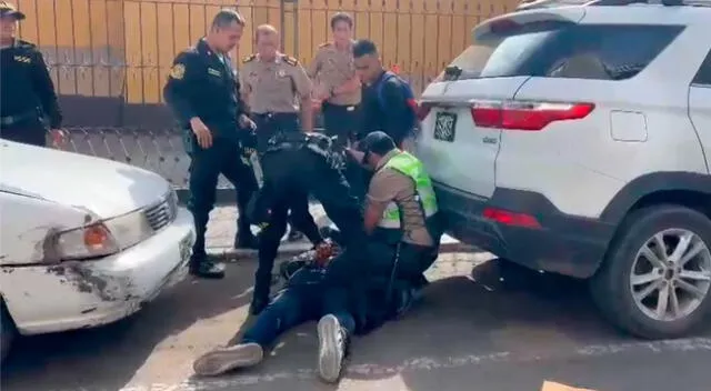 Efectivos policiales realizaron balacera contra los delincuentes en el centro de Trujillo.