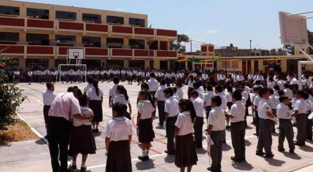 El Senamhi indicó que corresponde a los padres proteger la salud de sus hijos frente a las altas temperaturas.