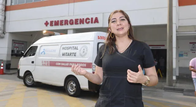 La doctora Cecilia Guardia Coronado trabaja en UCE de Emergencia del Hospital de Lima Este – Vitarte.