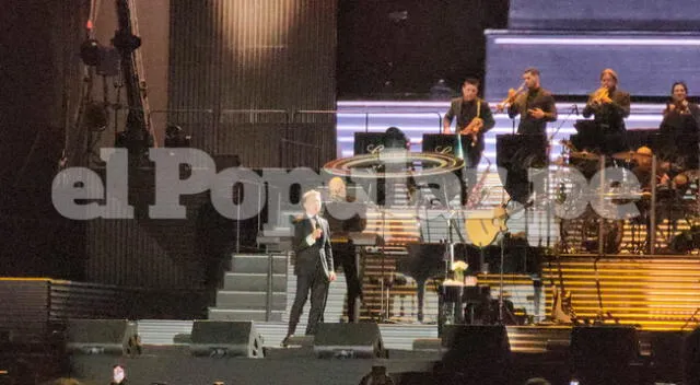 Luis Miguel realizó una presentación impecable en su primera fecha en Perú.