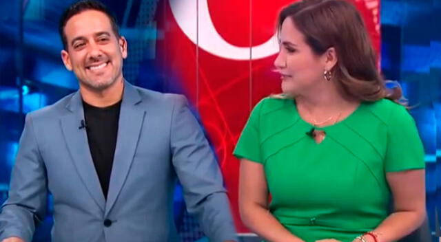 Óscar del Portal lanza hilarante comentario a Alvina Ruíz.