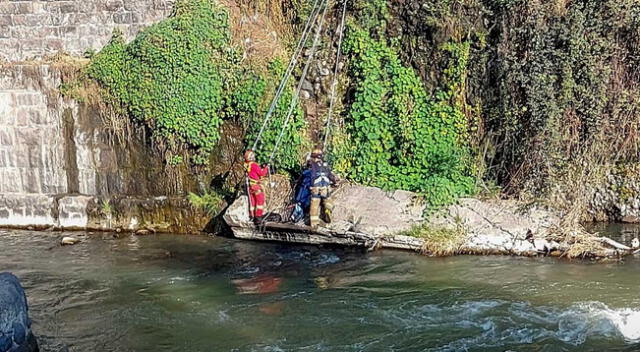 Los trabajos de rescate fueron claves para encontrar el cuerpo en el río.