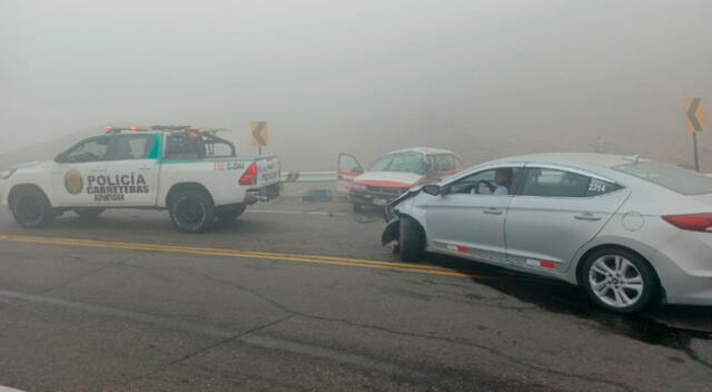 Auto del adulto mayor quedó destrozado en la Panamericana Sur. Fue identificado como Lucio Godofredo Castro.