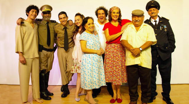 Gustavo Bueno, Ramón García y Susan León forma parte de la obra teatral.