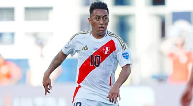 Christian Cueva sigue sin encontrar equipo.