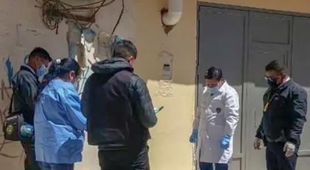 Al lugar llegaron peritos y médico forense para el levantamiento de cadáver.