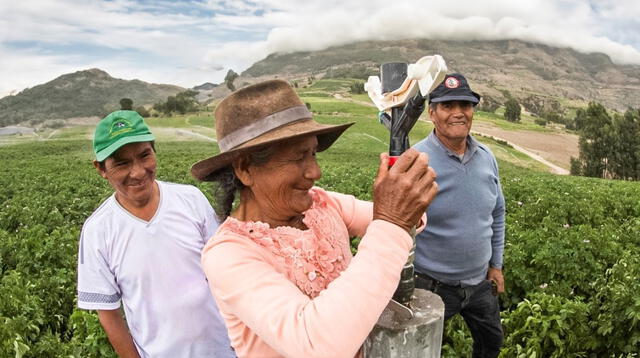 Midagri impulsa obras de riego tecnificado en beneficio de más de 3 500 agricultores