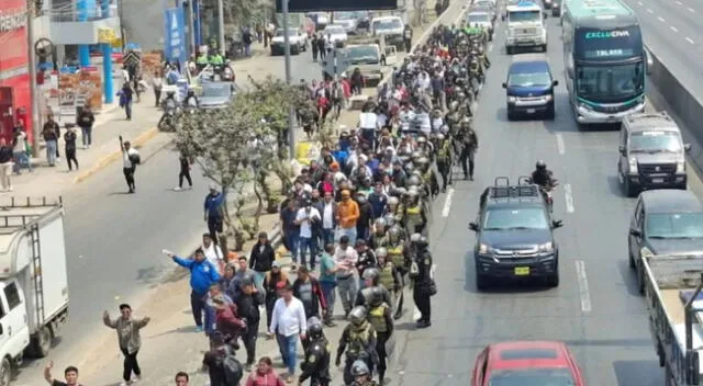 Diversos gremios anunciaron las fechas de los paros nacionales ante la falta de respuesta del Ejecutivo.