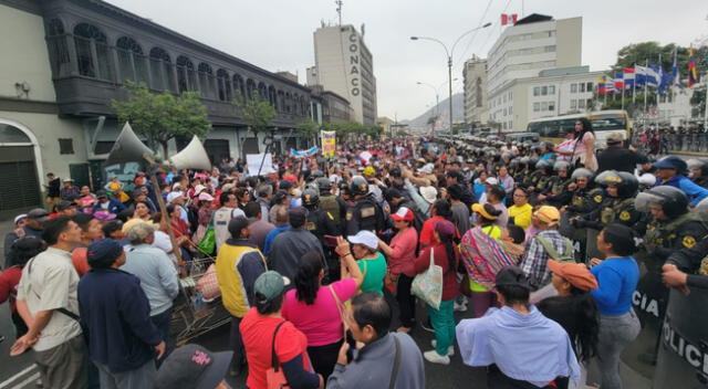 Un grupo de manifestantes solicita que Jicamarca sea separado del distrito de San Juan de Lurigancho.