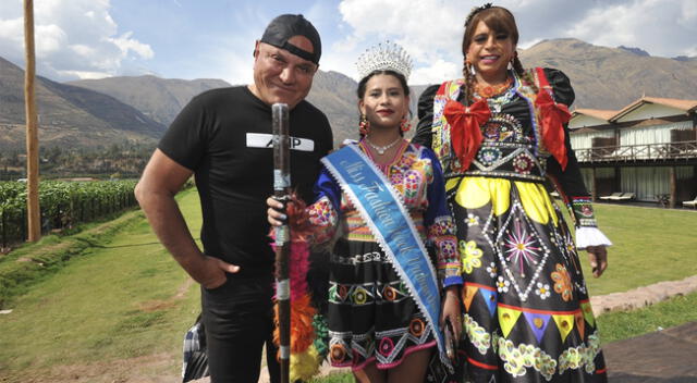 Mauricio Diez Canseco organizó desfile en el Cusco