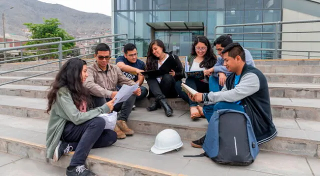 Conoce las carreras universitarias que desde ya aplican la colegiatura.