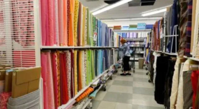 Joann anuncia el cierre definitivo de todas sus tiendas tras declararse en quiebra. Más de 500 sucursales en 49 estados entran en liquidación con descuentos de hasta el 40 %. Joann anuncia el cierre definitivo de todas sus tiendas tras declararse en quiebra. Más de 500 sucursales en 49 estados entran en liquidación con descuentos de hasta el 40 %.