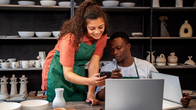 Sigue los consejos de expertos para tener éxito con tu emprendimiento. Sigue los consejos de expertos para tener éxito con tu emprendimiento.