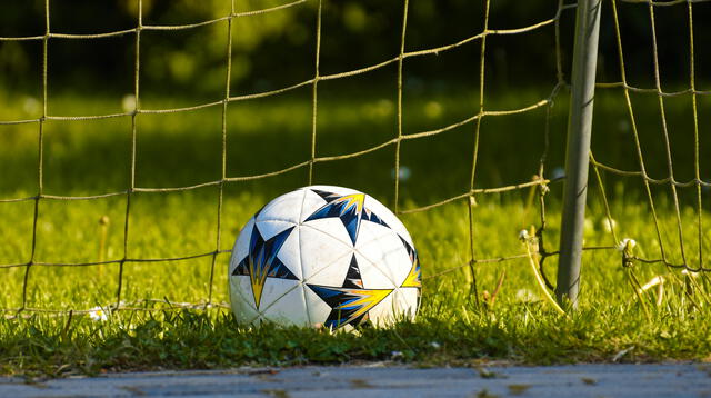 La FIFA anunció el Mundial de Clubes 2025, que se llevará a cabo del 14 de junio al 13 de julio en EE. UU., con 32 equipos. La FIFA anunció el Mundial de Clubes 2025, que se llevará a cabo del 14 de junio al 13 de julio en EE. UU., con 32 equipos.