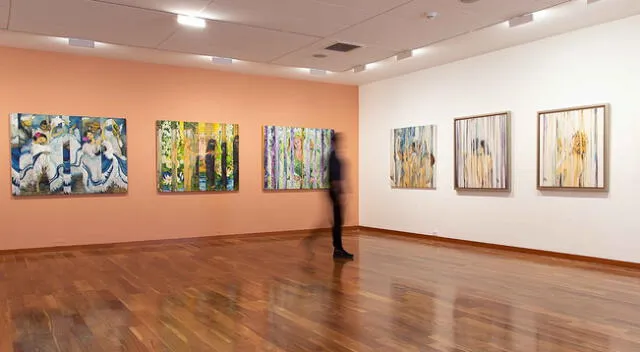 Elke McDonald y su homenaje a la naturaleza en su nueva exposición en el Británico Elke McDonald y su homenaje a la naturaleza en su nueva exposición en el Británico