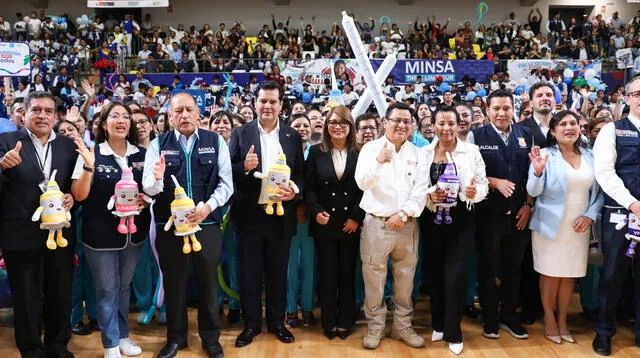 Presidente del IPD junto al ministro de Salud. Presidente del IPD junto al ministro de Salud.